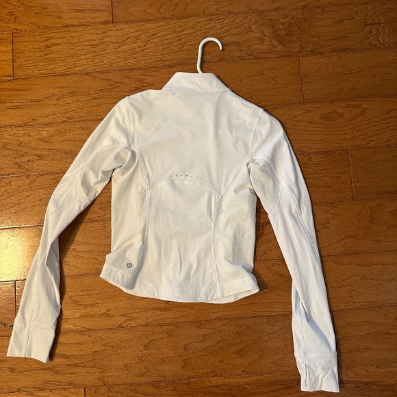 Lululemon Lightweight Running Jacket - Picture 2 of 3